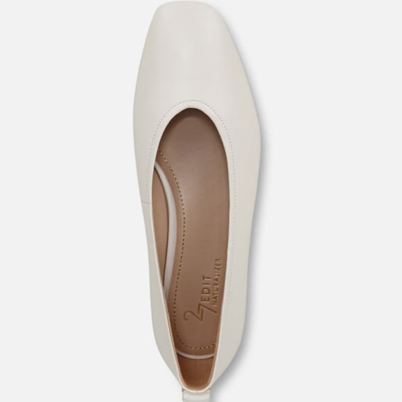 Naturalizer 27 Edit Carla flats in White - Picture 7 of 7